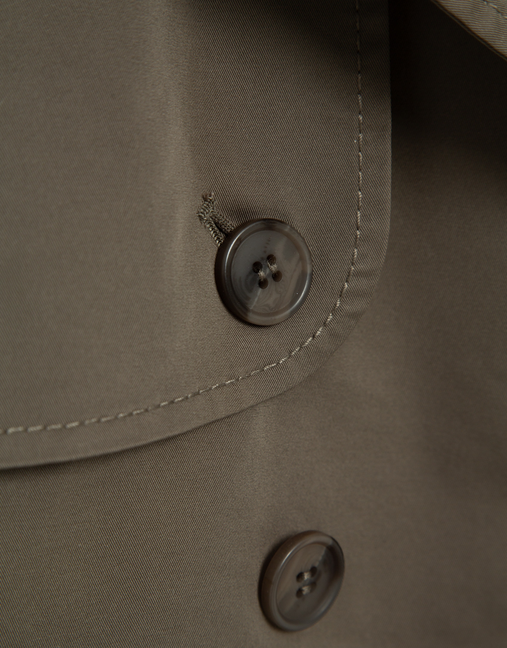 Classic long khaki green trench coat - Woman | Roberto Verino