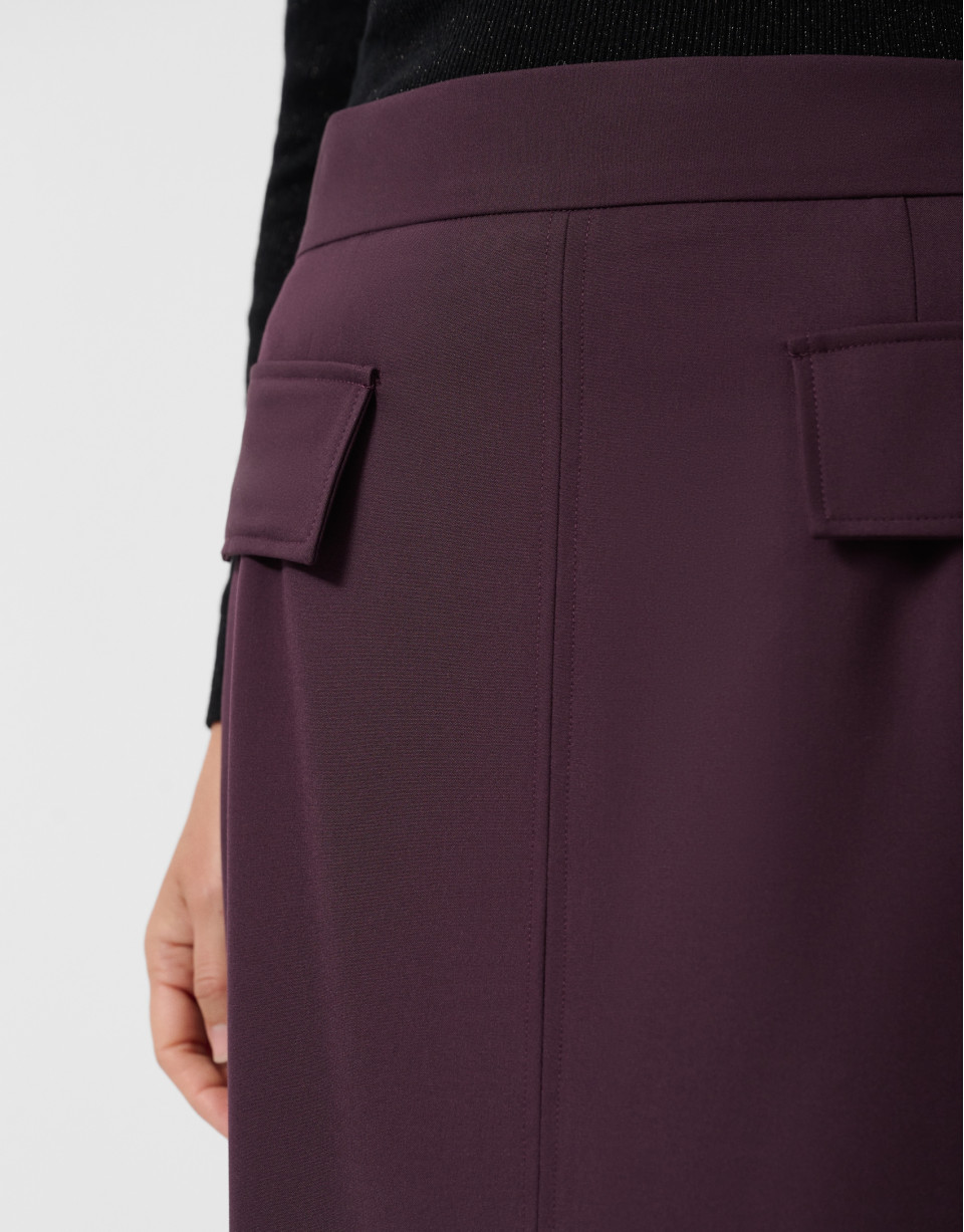 Straight midi skirt with front slit in aubergine | Roberto Verino