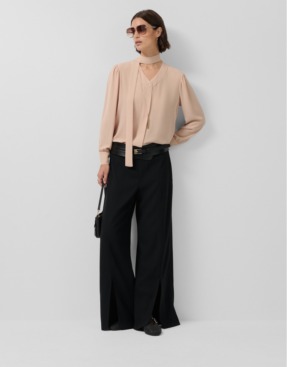 Beige oversized bow-neck blouse - Woman | Roberto Verino
