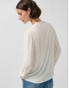 Blusa manga larga crudo con volante - Mujer | Roberto Verino