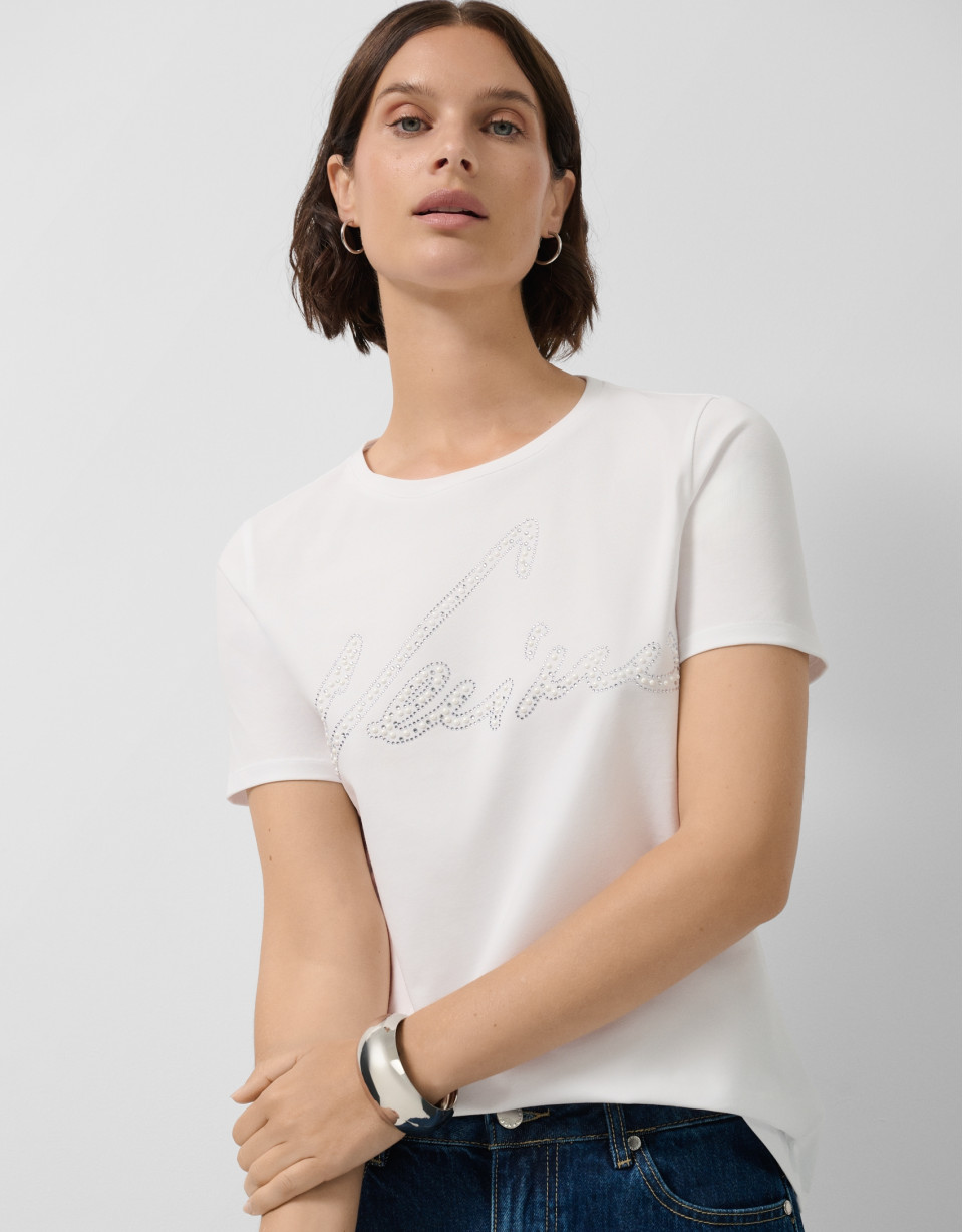 Camiseta manga corta blanca con aplicaciones ... | Roberto Verino