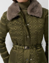 Short green quilted down jacket with fur collar | Roberto Verino