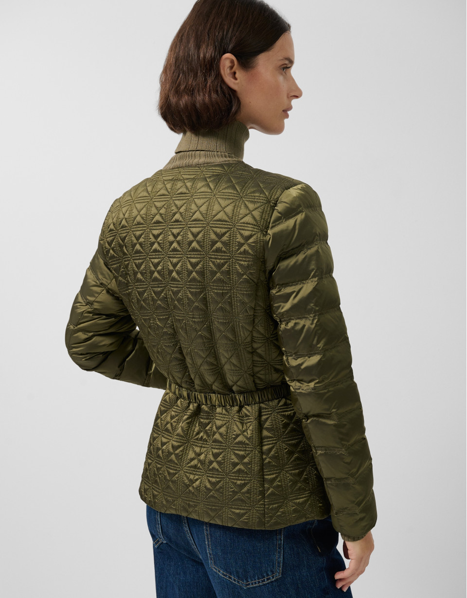 Short green quilted down jacket with fur collar | Roberto Verino