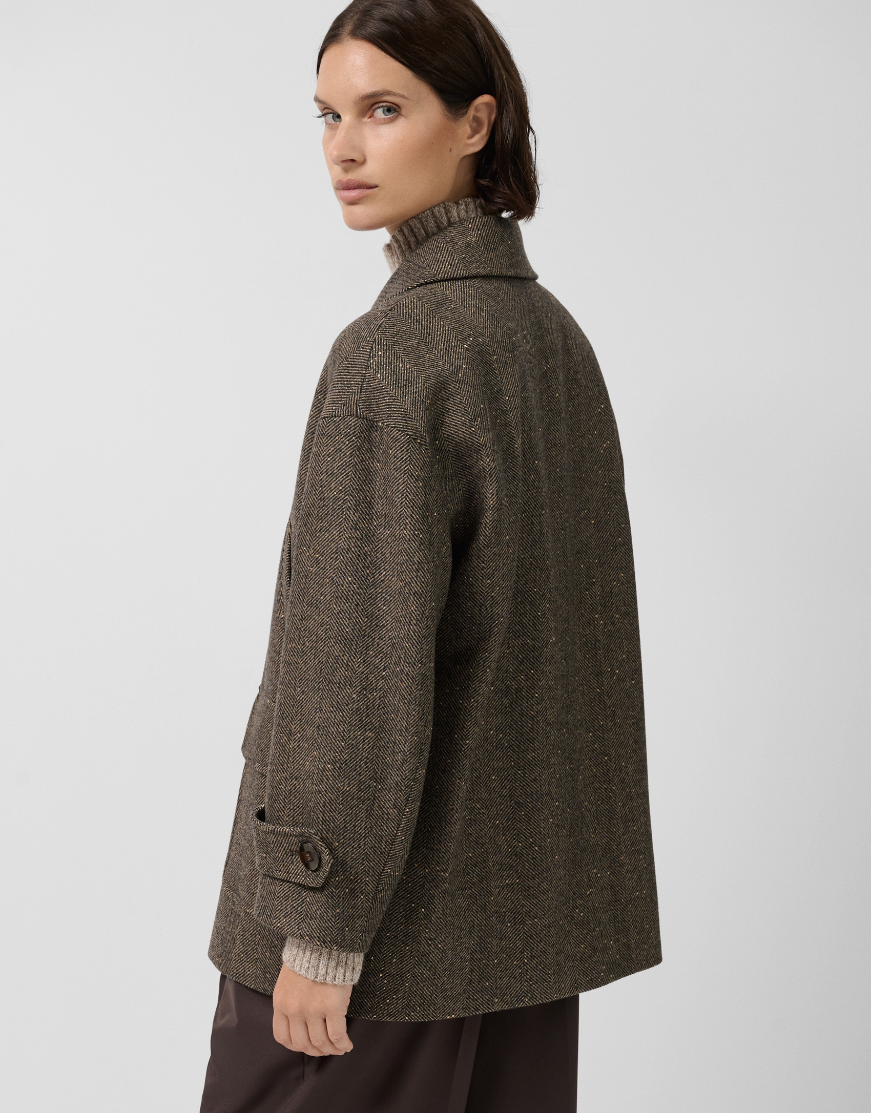 Brown herringbone three-quarter length ... | Roberto Verino