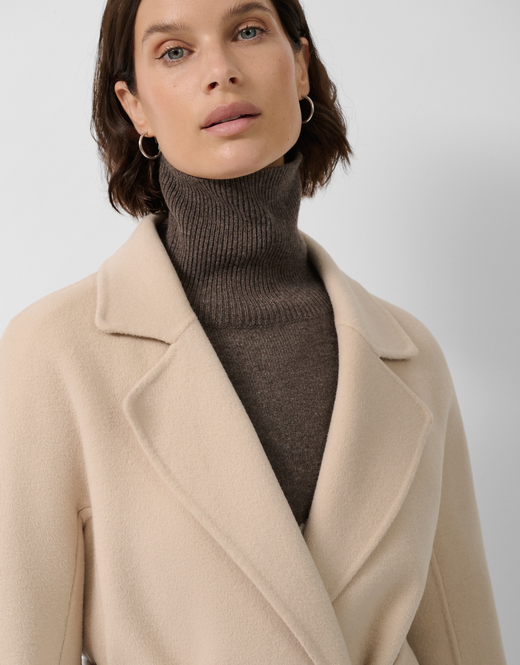 Abrigo largo oversize doble faz beige - Mujer | Roberto Verino