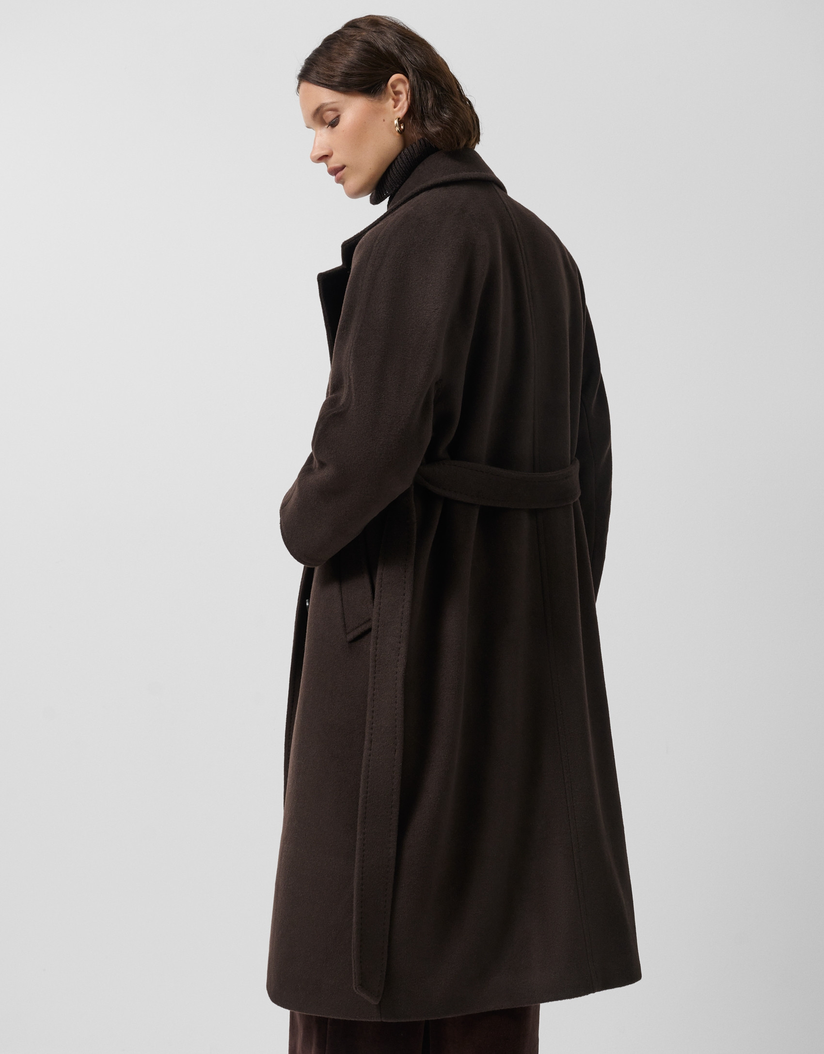 Long  light brown double-breasted coat - Woman | Roberto Verino