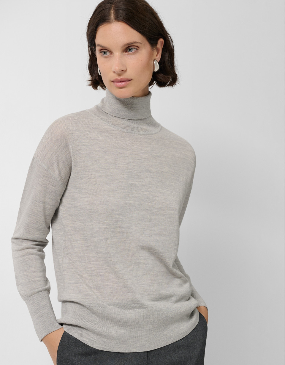 Turtleneck sweater in fine gray wool knit | Roberto Verino