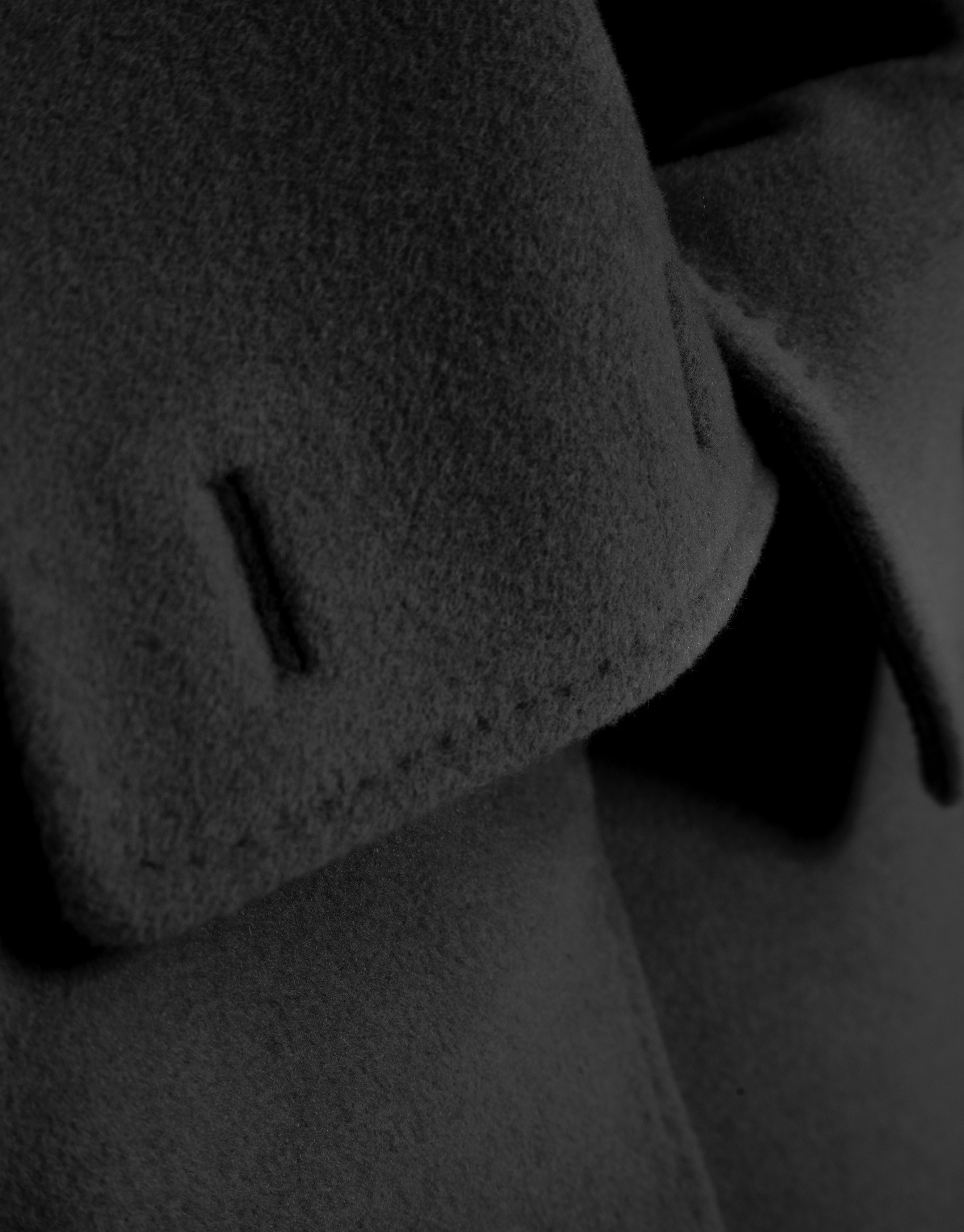 Long coat with a wraparound collar and grey wool | Roberto Verino