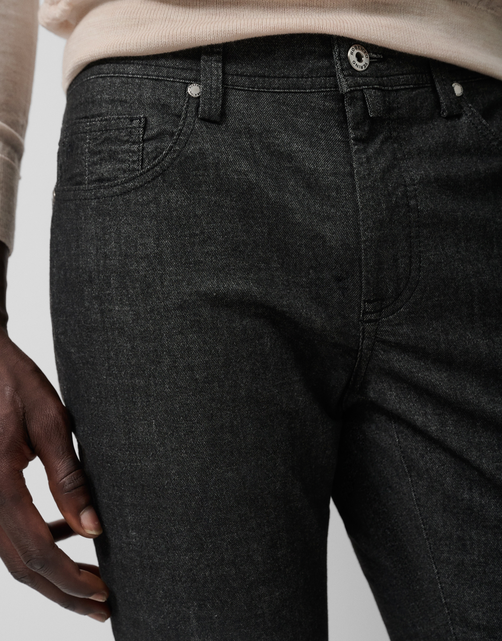 Men's slim-fit dark grey jeans - Man - AW2025 | Roberto Verino