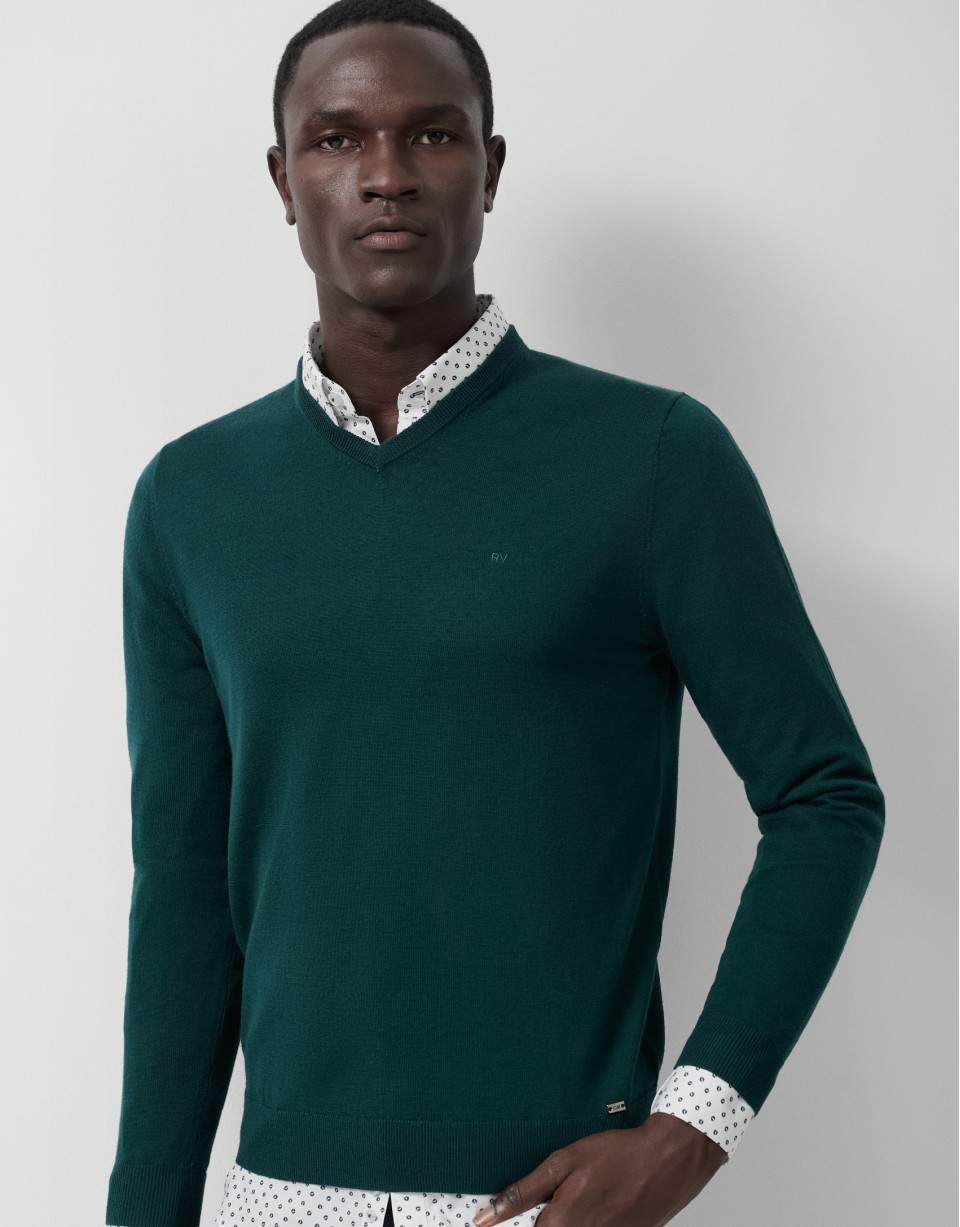Dark green V-neck sweater - Man - AW2025 | Roberto Verino