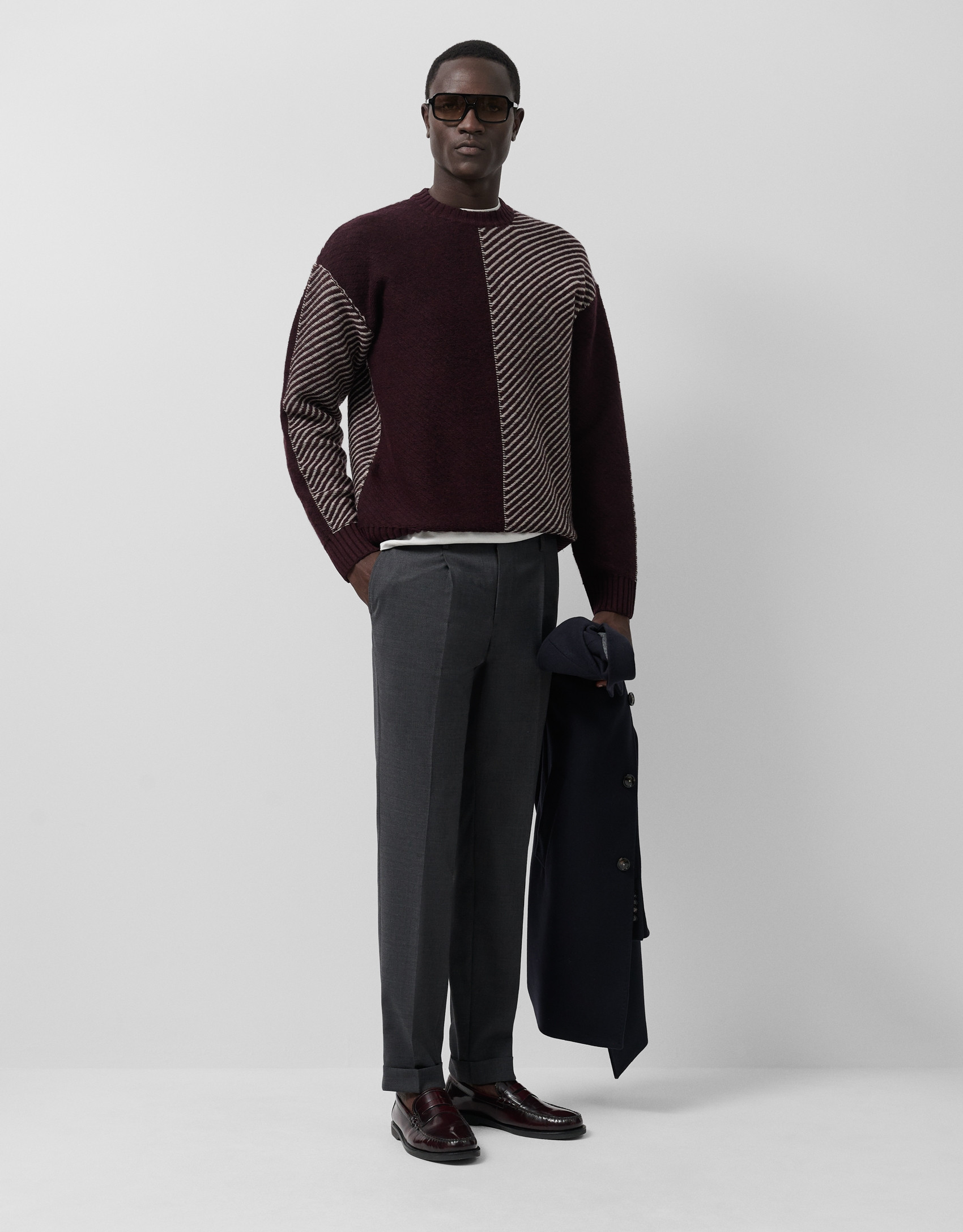 Plum and ecru fantasy sweater - Man - AW2025 | Roberto Verino