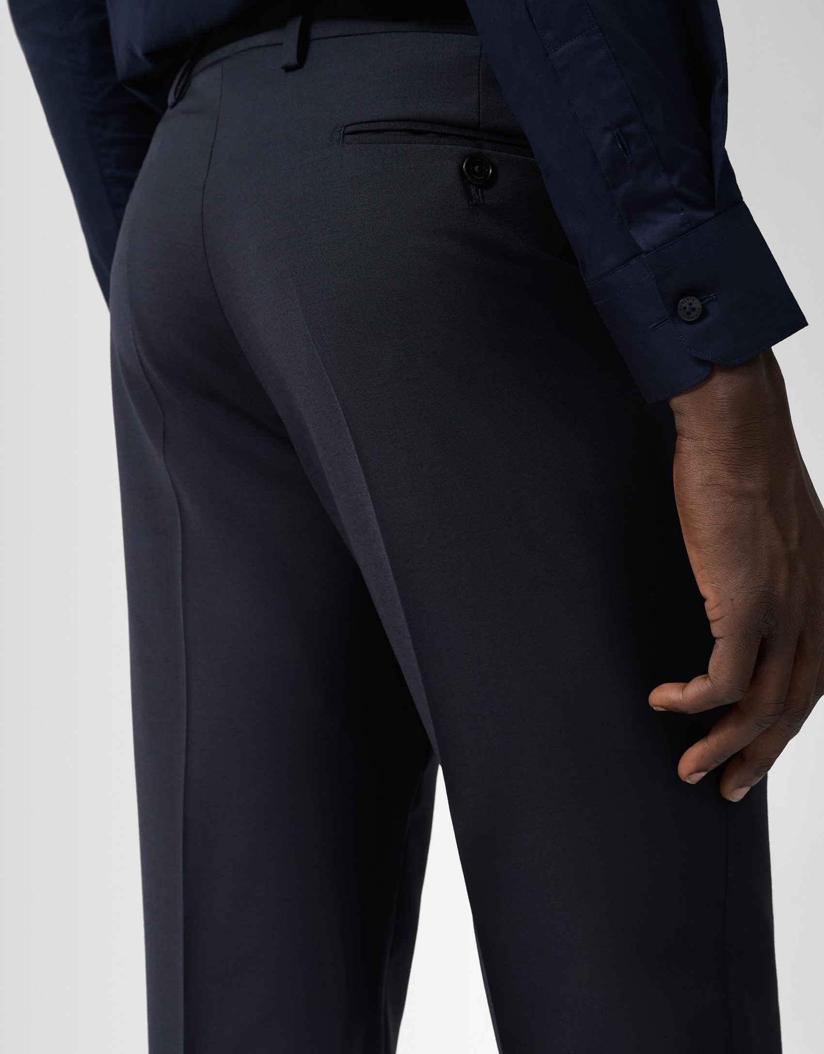 Traje half canvas slim fit liso marino - Hombre | Roberto Verino