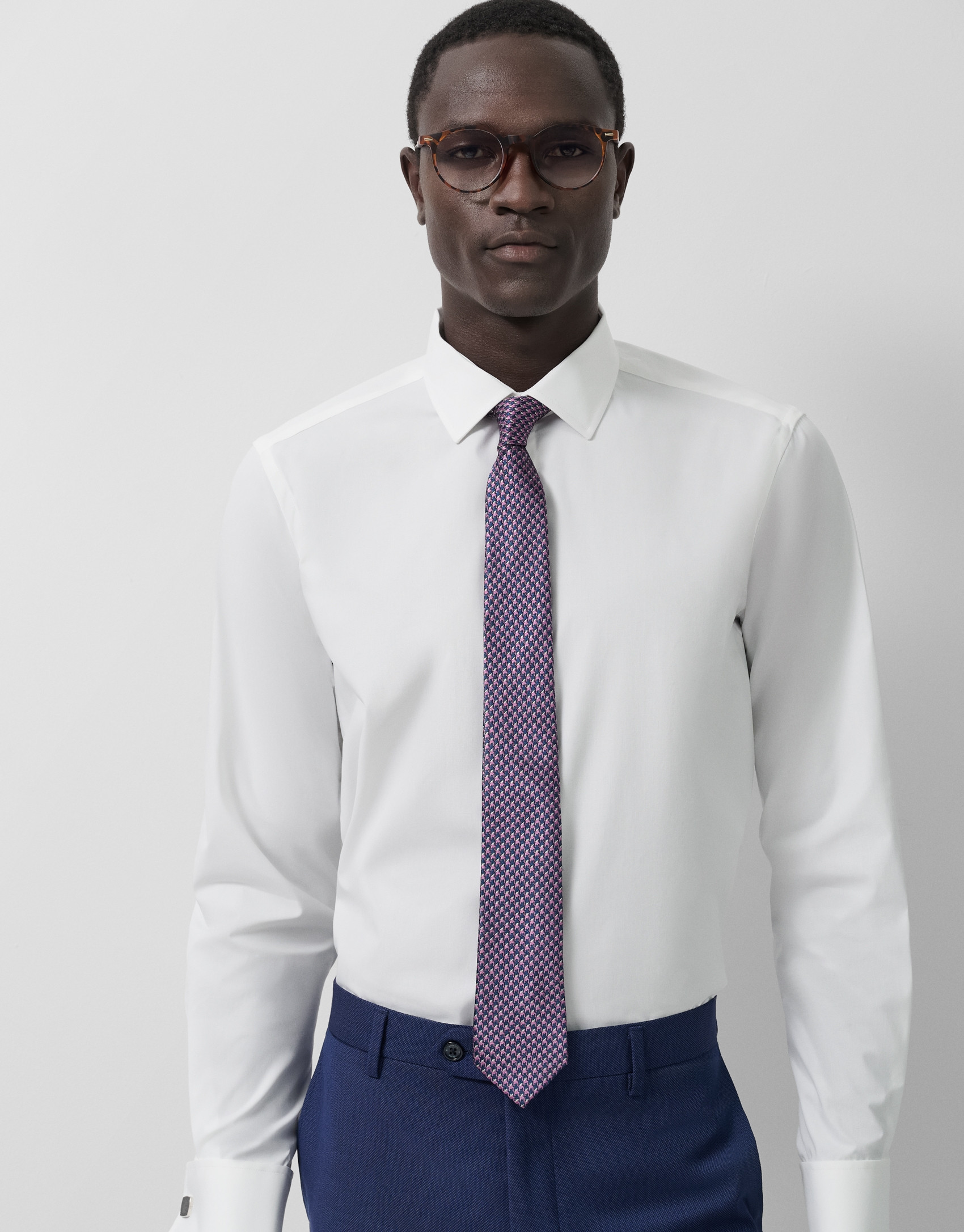 Slim-fit white dress shirt with twin cuffs | Roberto Verino