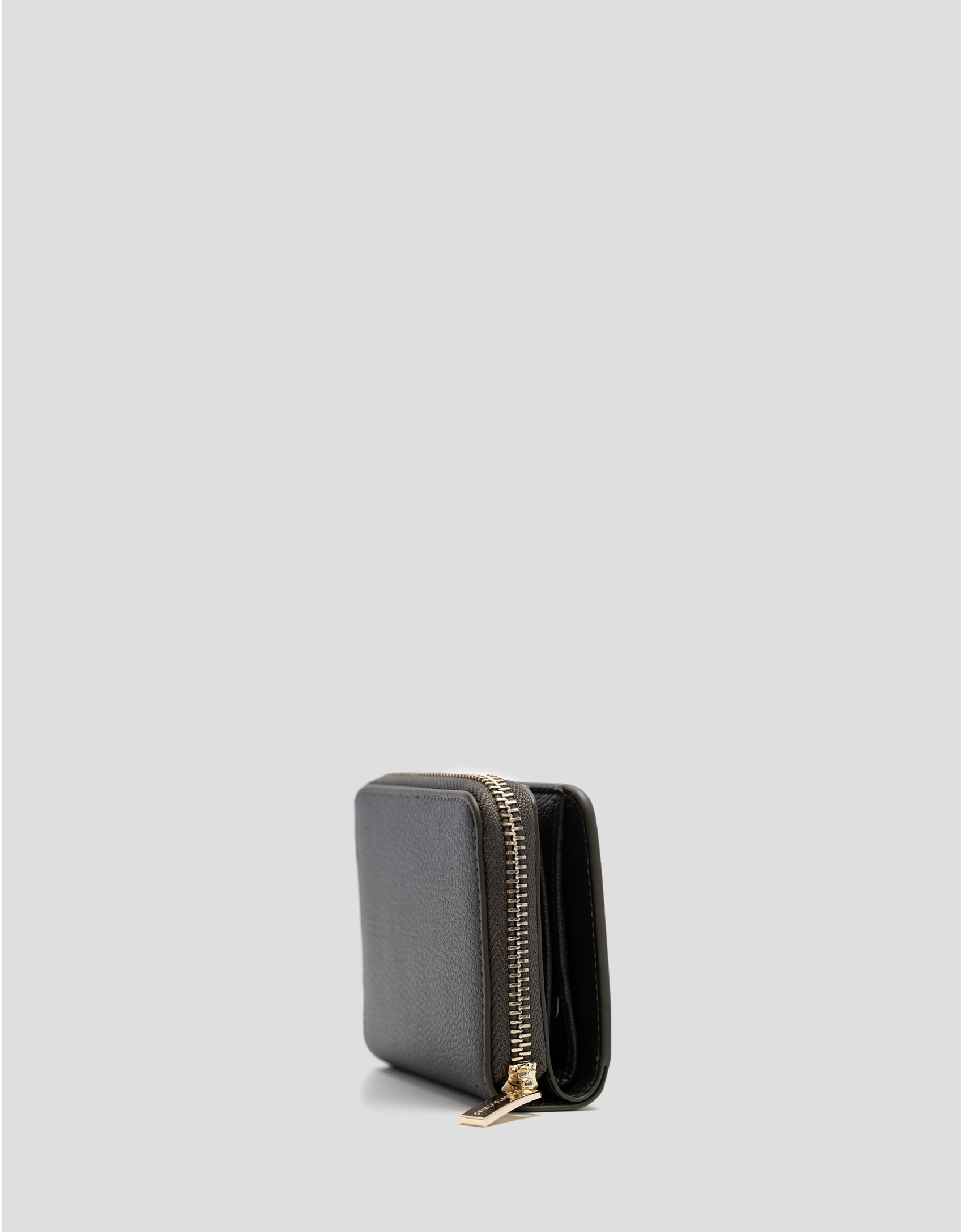Bruna green grained leather zip wallet - Gifts | Roberto Verino