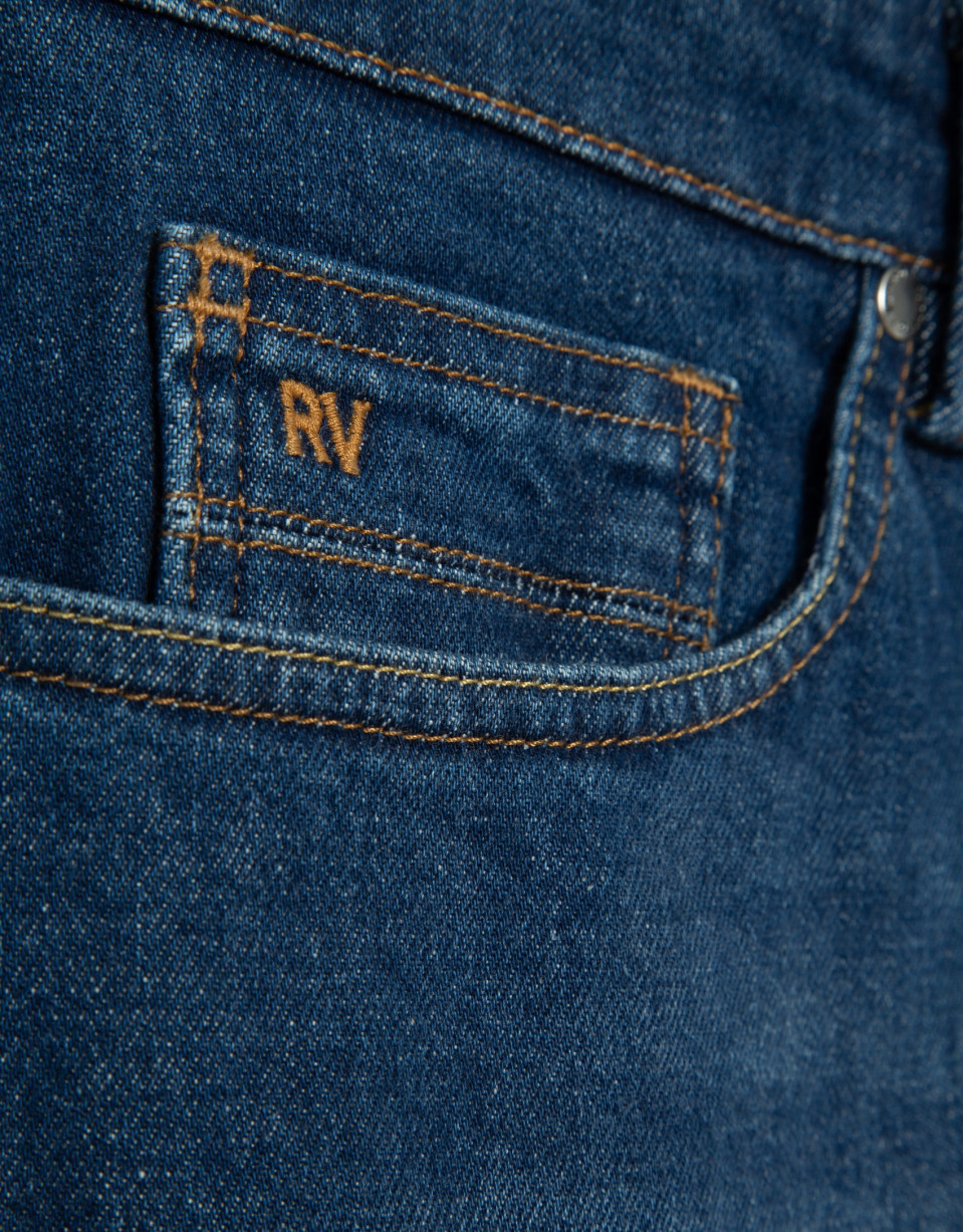 Men's regular medium blue denim pants. - Man | Roberto Verino