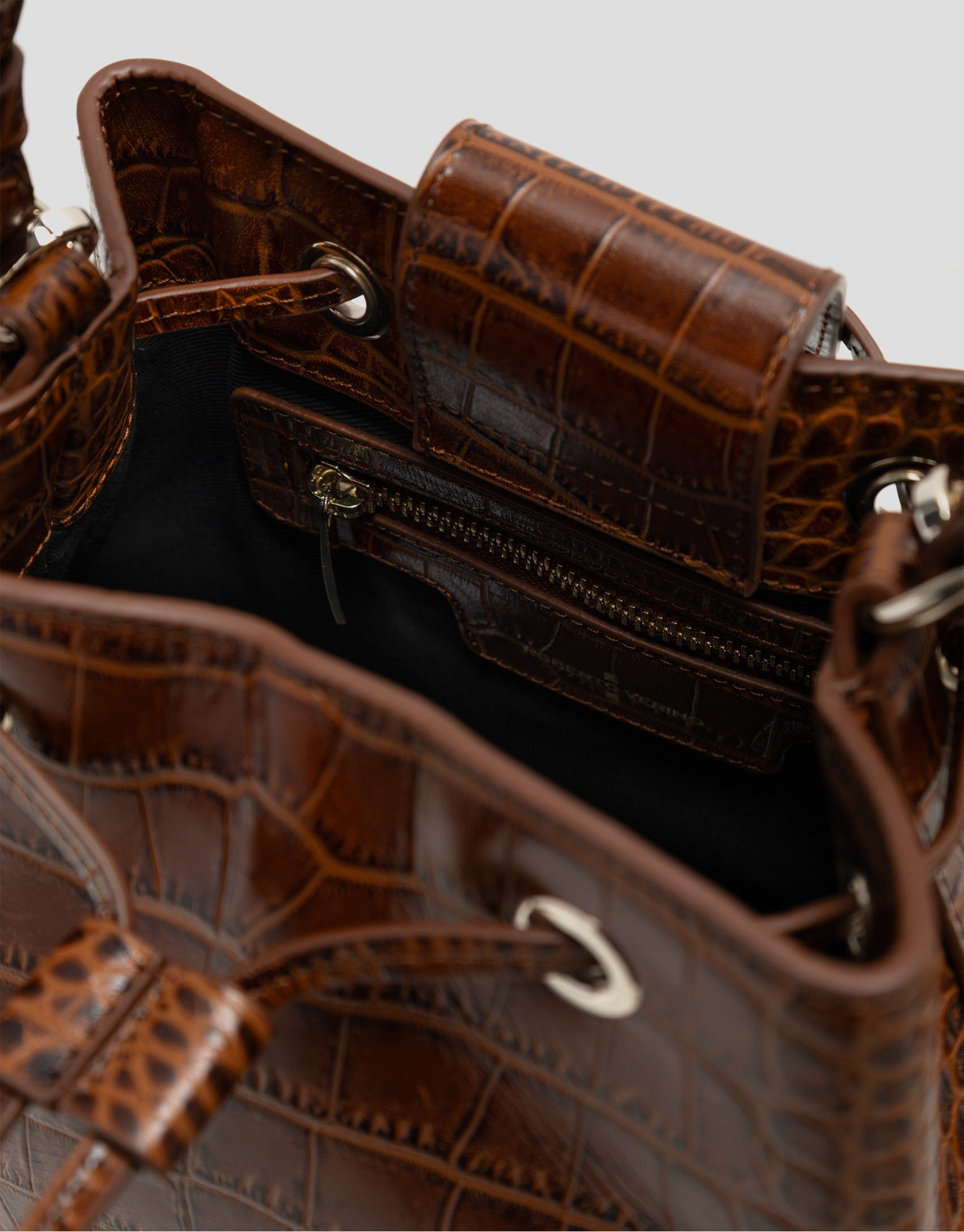 Bolso de mano Valentina Bucket piel grabado ... | Roberto Verino