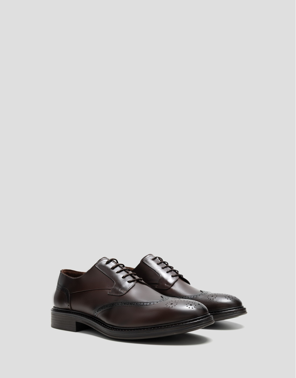 Brown leather blucher-style brogue shoes | Roberto Verino