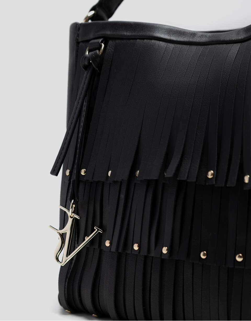 Chloe black leather bucket bag with fringing | Roberto Verino