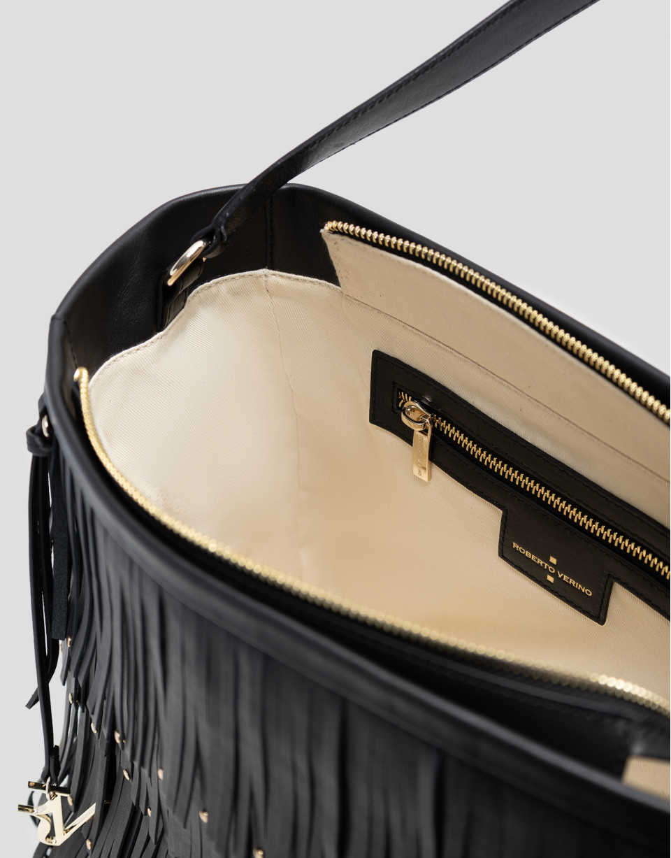Chloe black leather hobo bag with fringes | Roberto Verino