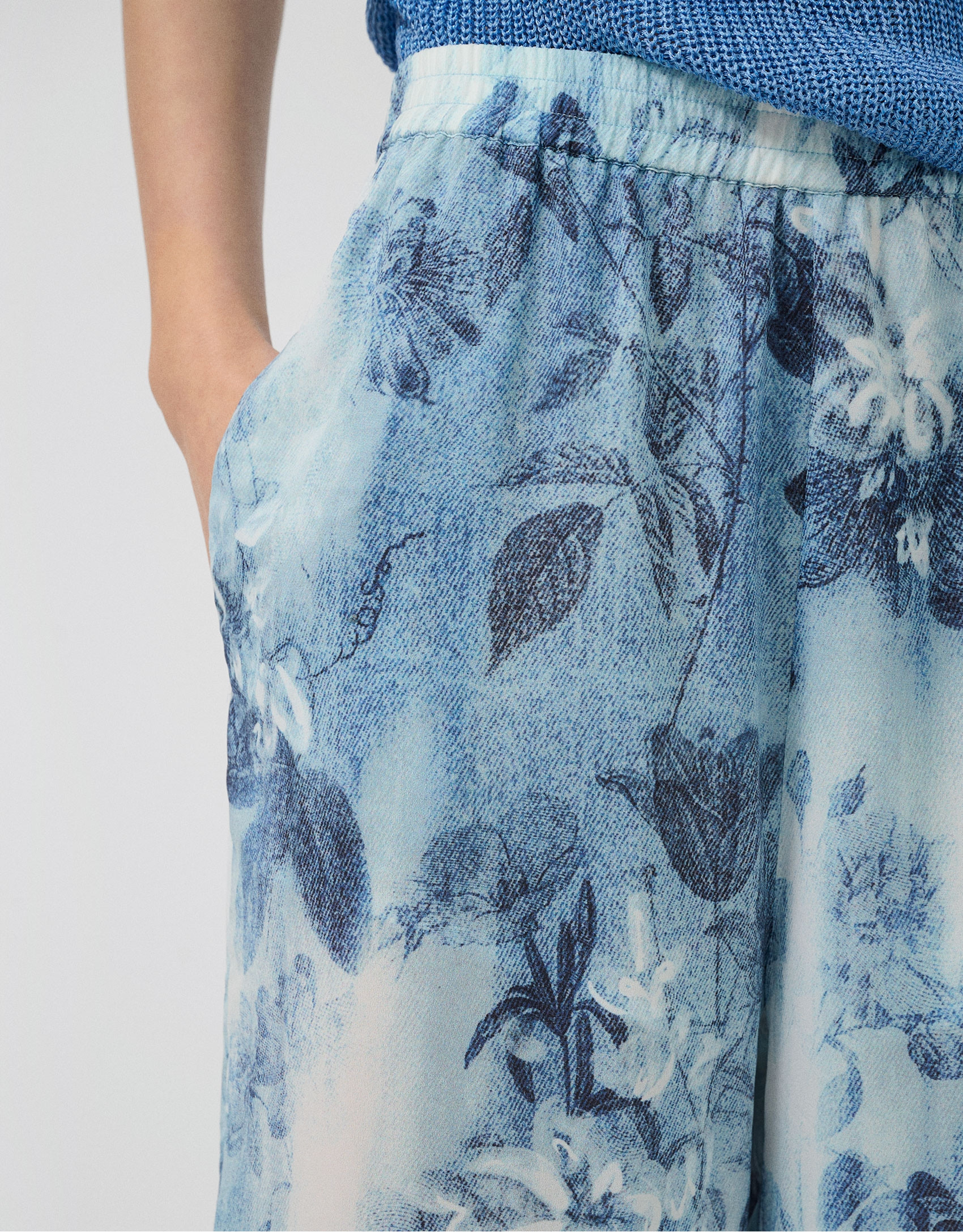 Pantalón palazzo crepé estampado floral ... | Roberto Verino