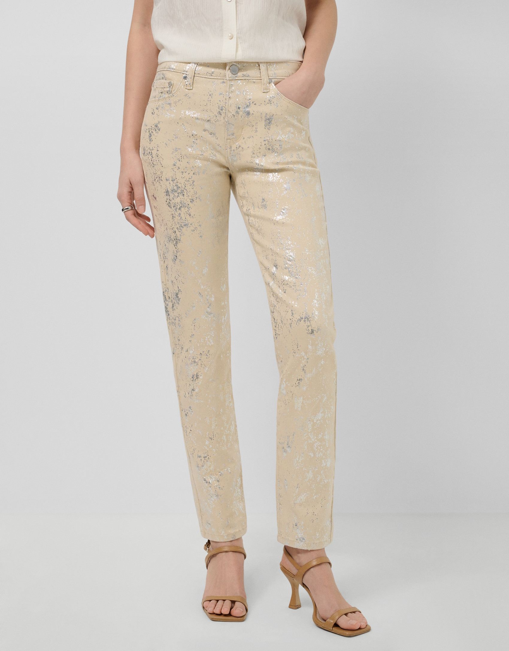 Camel five-pocket trousers with silver ... | Roberto Verino