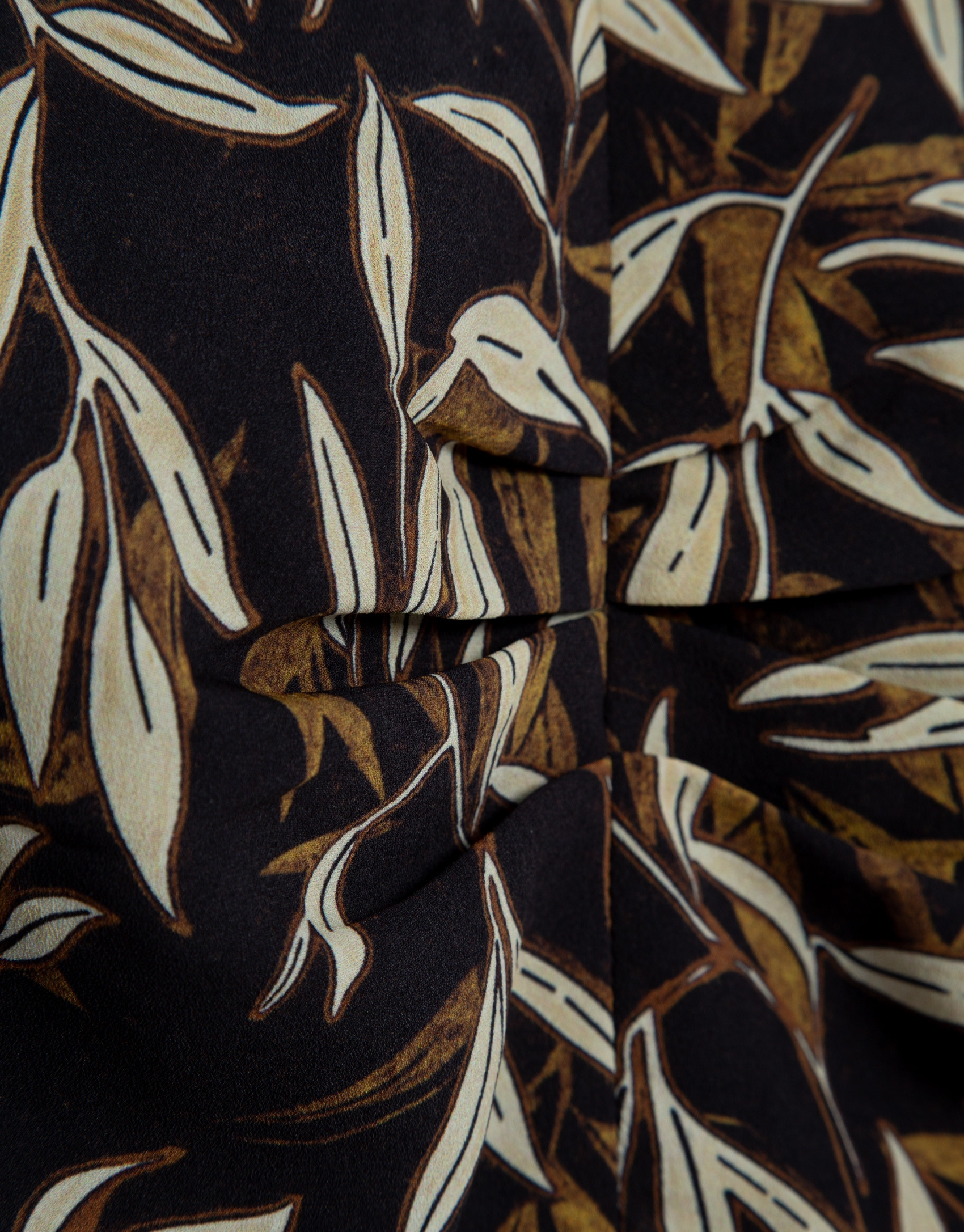 Brown leaf print crepe crop top - Woman | Roberto Verino