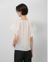 Blusa ramio blanco con bordado floral - Mujer | Roberto Verino