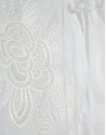 Blusa ramio blanco con bordado floral - Mujer | Roberto Verino