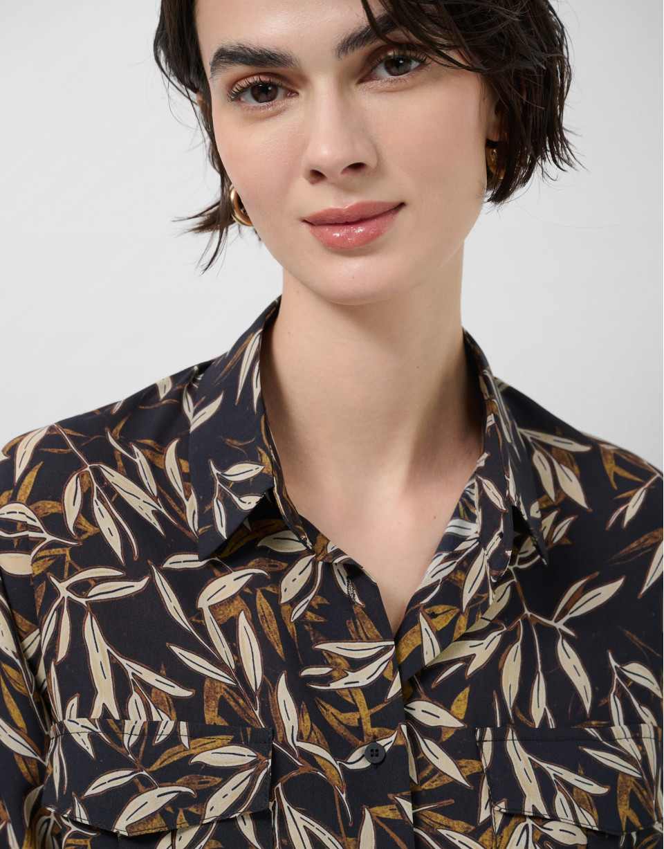 Oversized blouse in brown leaf print crepe | Roberto Verino