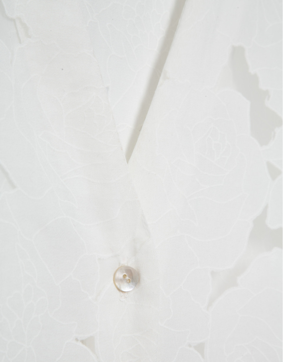 Oversized white devoré blouse with floral print | Roberto Verino