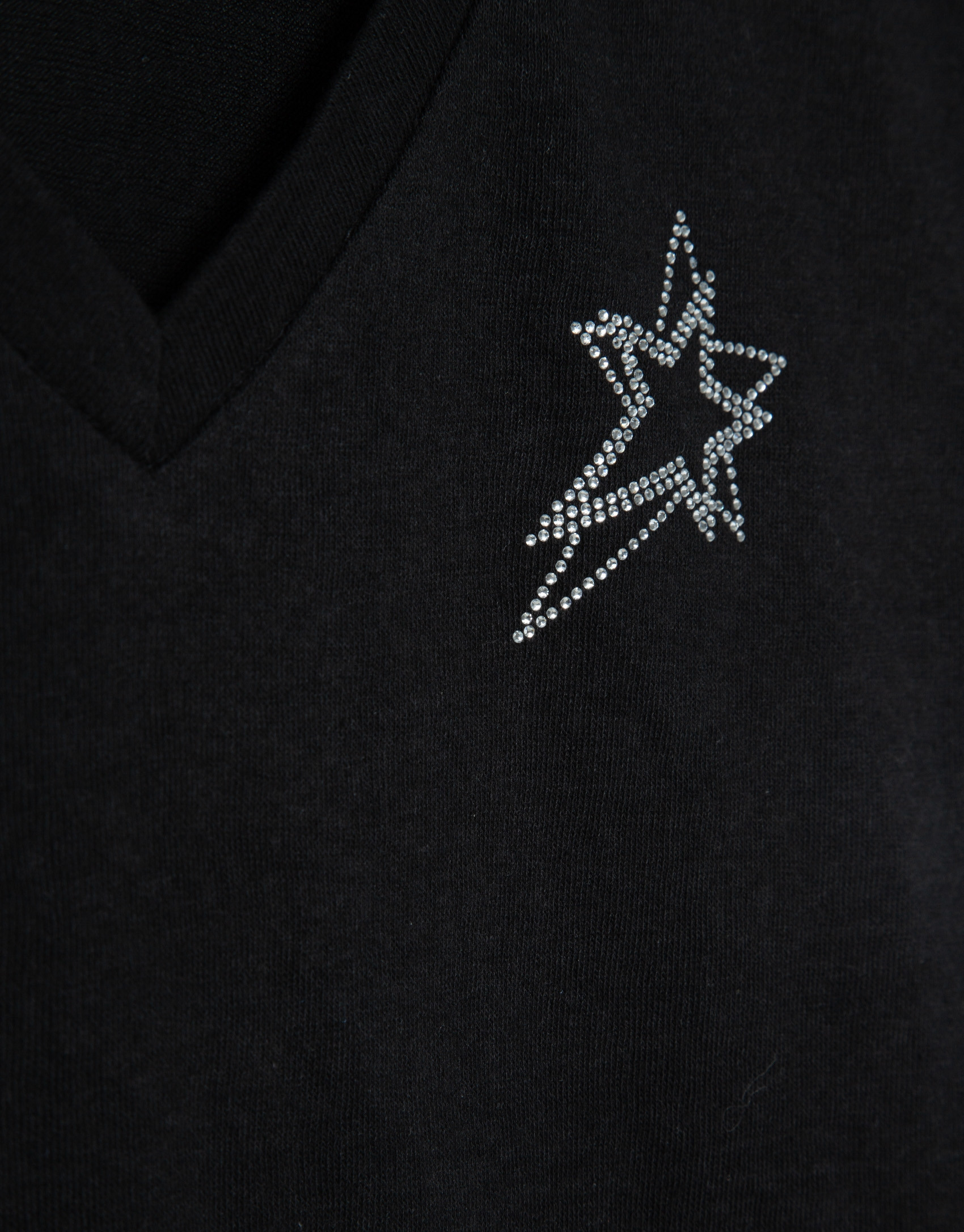 Lightweight cotton V-neck T-shirt in black | Roberto Verino