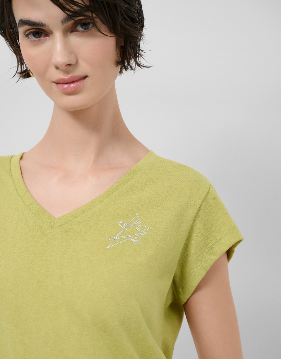 Lightweight cotton V-neck T-shirt in green | Roberto Verino