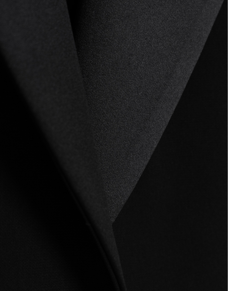 Black crepe tuxedo blazer - Woman - SS2026 | Roberto Verino