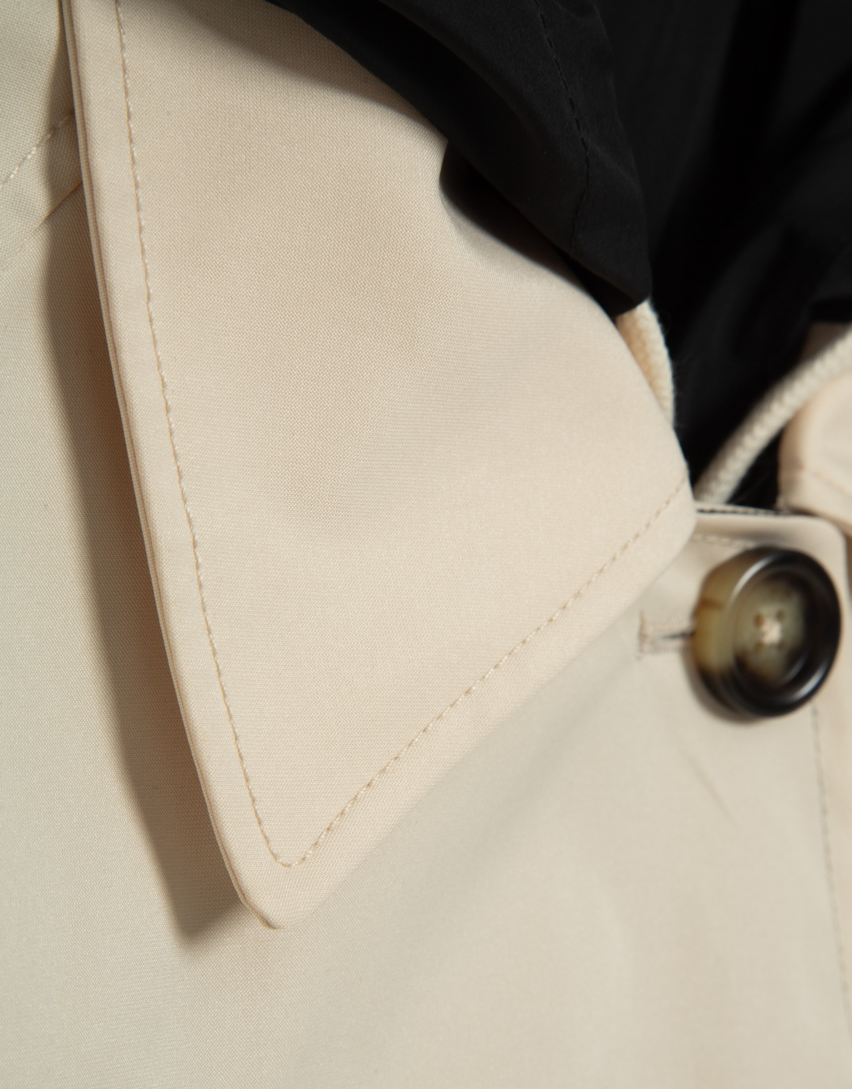 Trench reversible camel/negro - Mujer - PV2026 | Roberto Verino