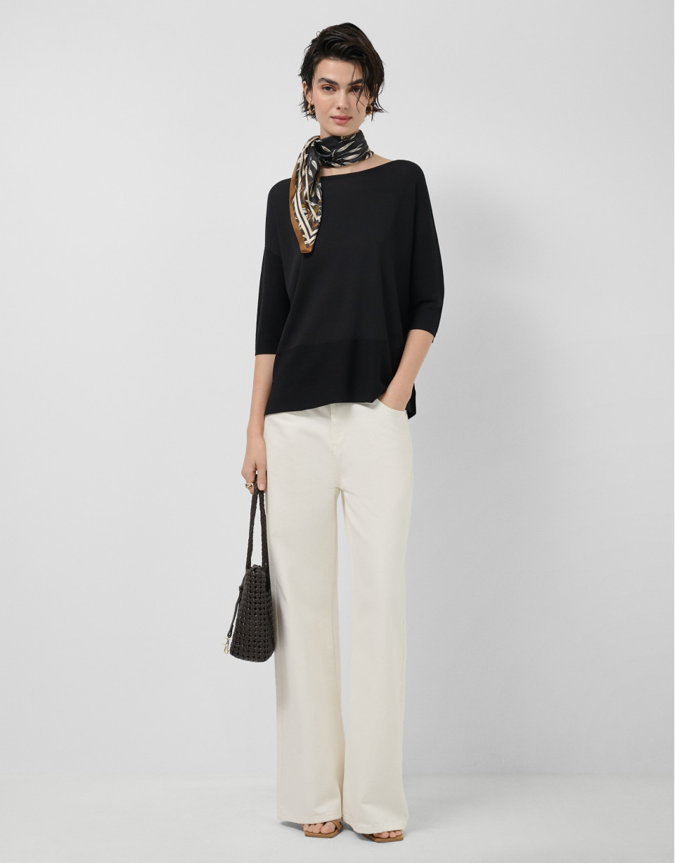Black seamless three-quarter sleeve jumper | Roberto Verino