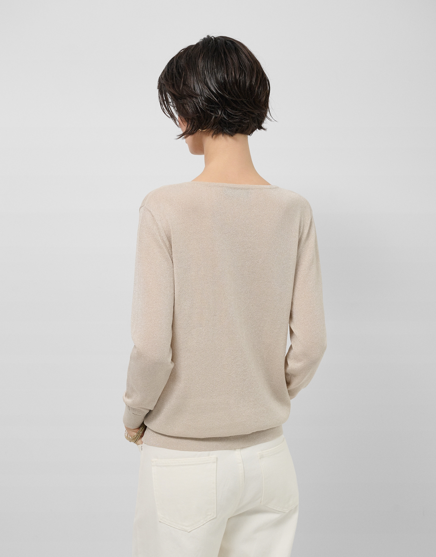 Beige fine V-neck jumper - Woman - SS2026 | Roberto Verino