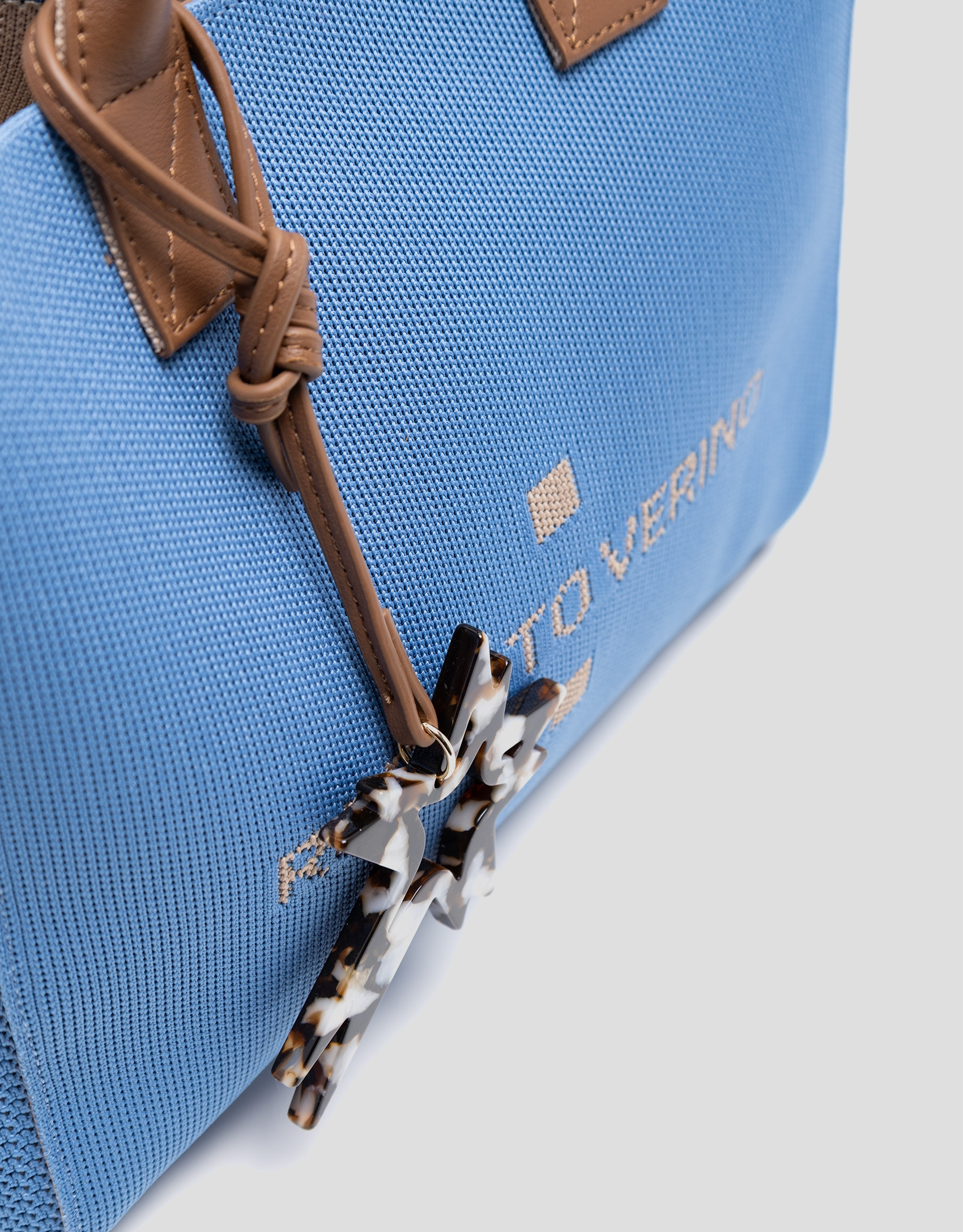 Zendaya Satchel light blue knit handbag - Woman | Roberto Verino