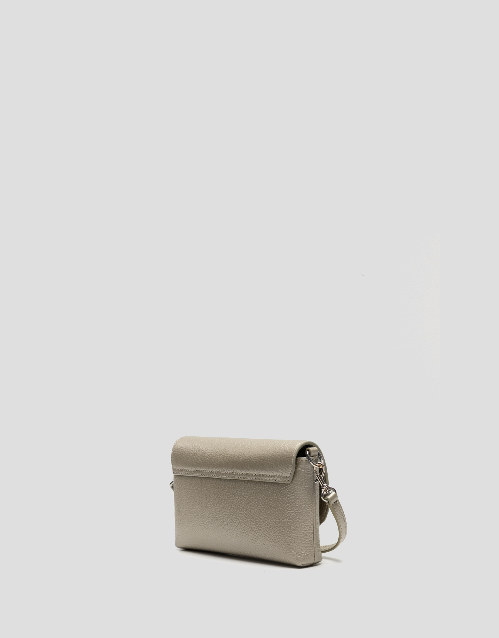 Rita Metal clutch bag in gold - Woman - SS2026 | Roberto Verino