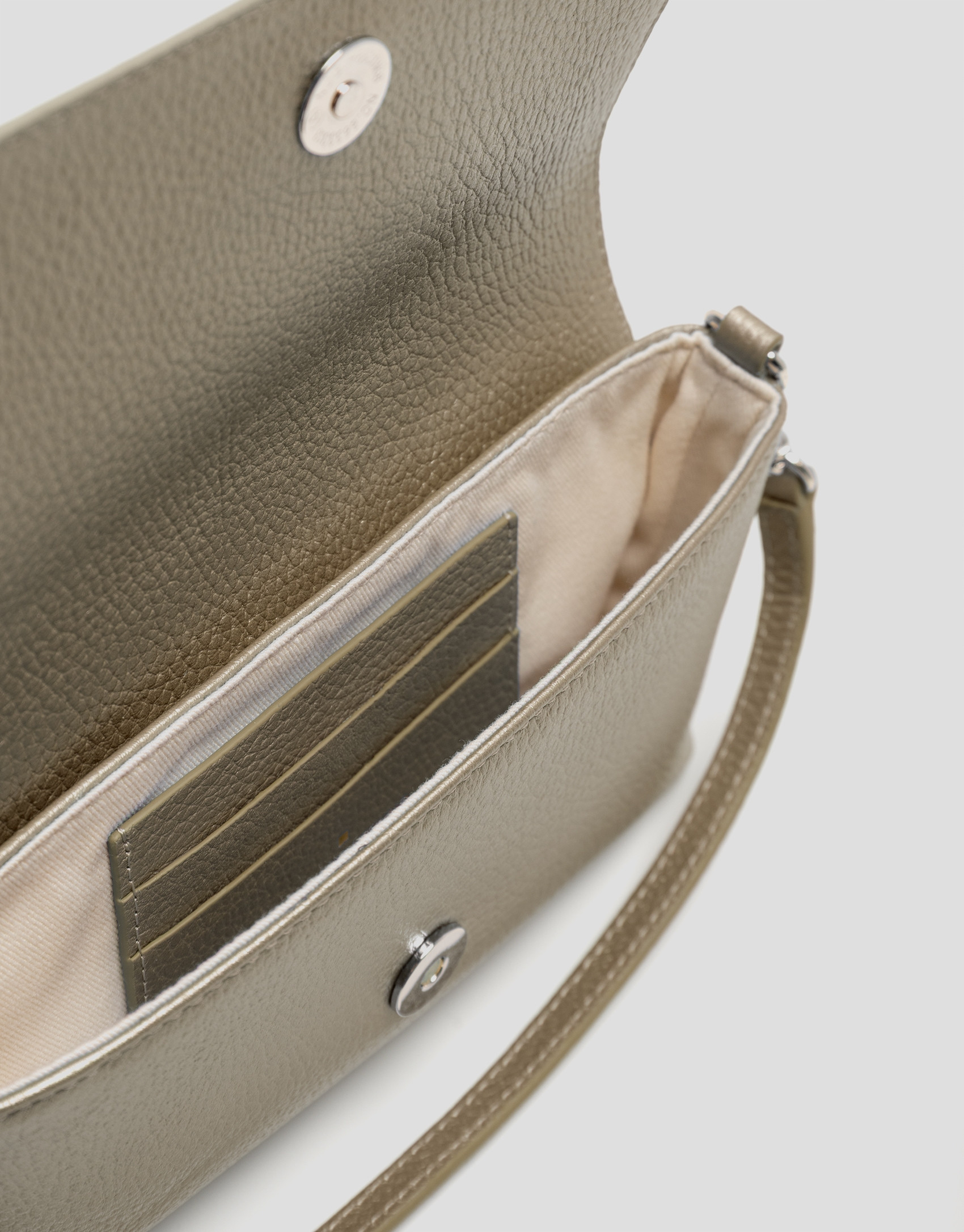 Rita Metal clutch bag in gold - Woman - SS2026 | Roberto Verino
