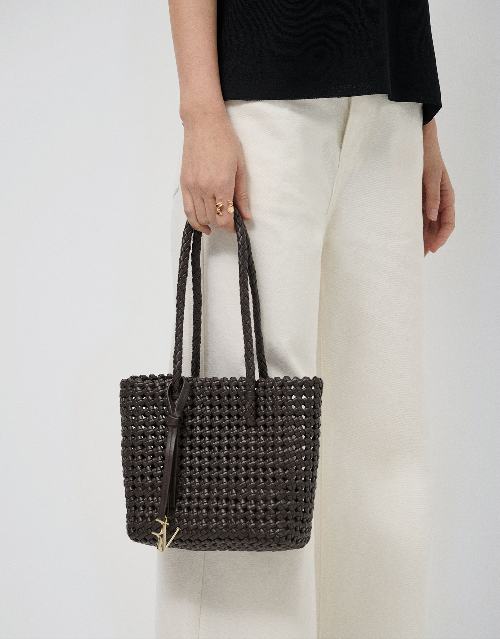 Paola Mini Shopper knotted leather shoulder ... | Roberto Verino