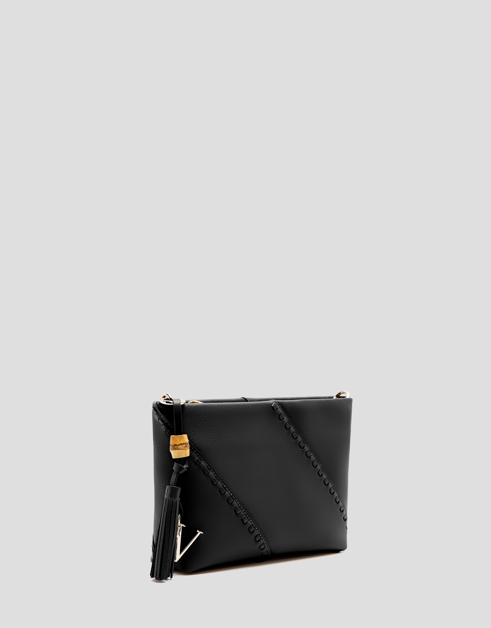 Clara Messenger black leather shoulder bag | Roberto Verino