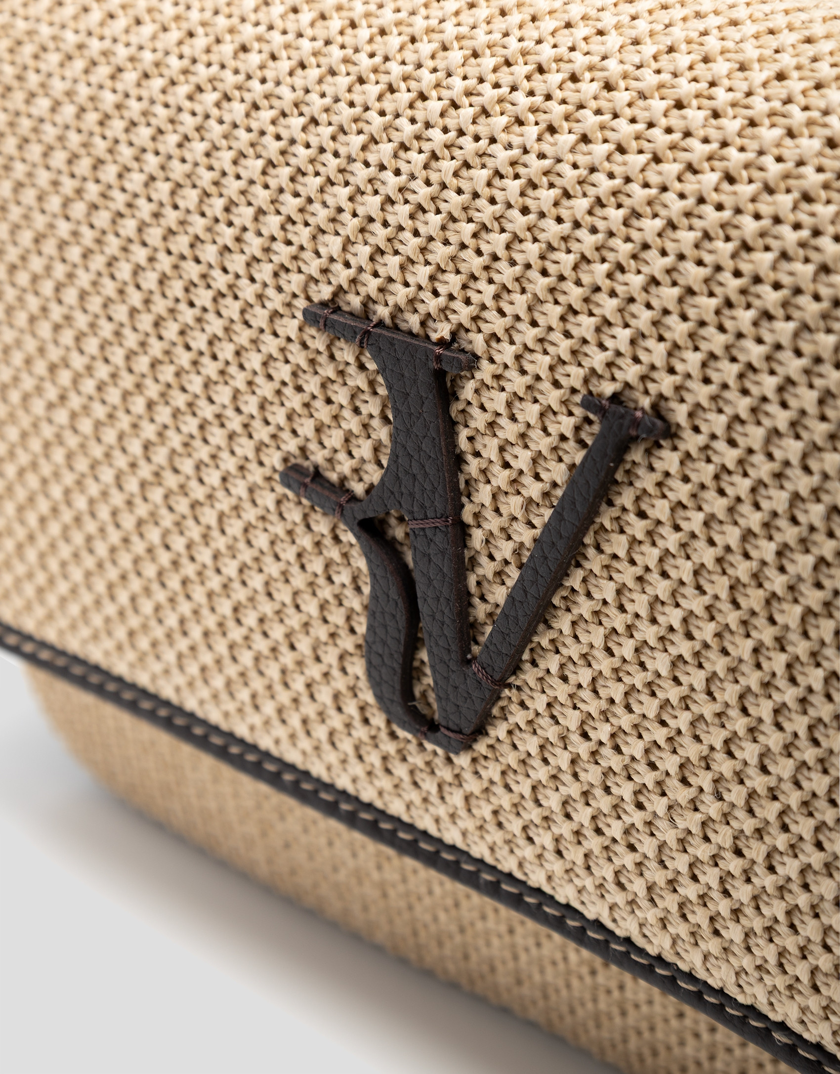 Vera Crossbag bag in beige and brown leather | Roberto Verino