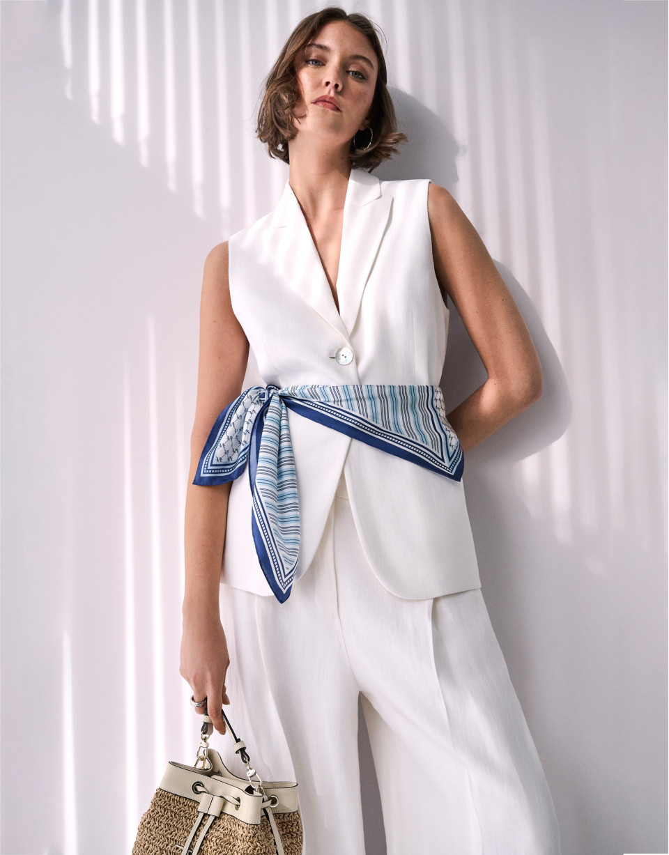Blue silk scarf with tie design - Woman | Roberto Verino