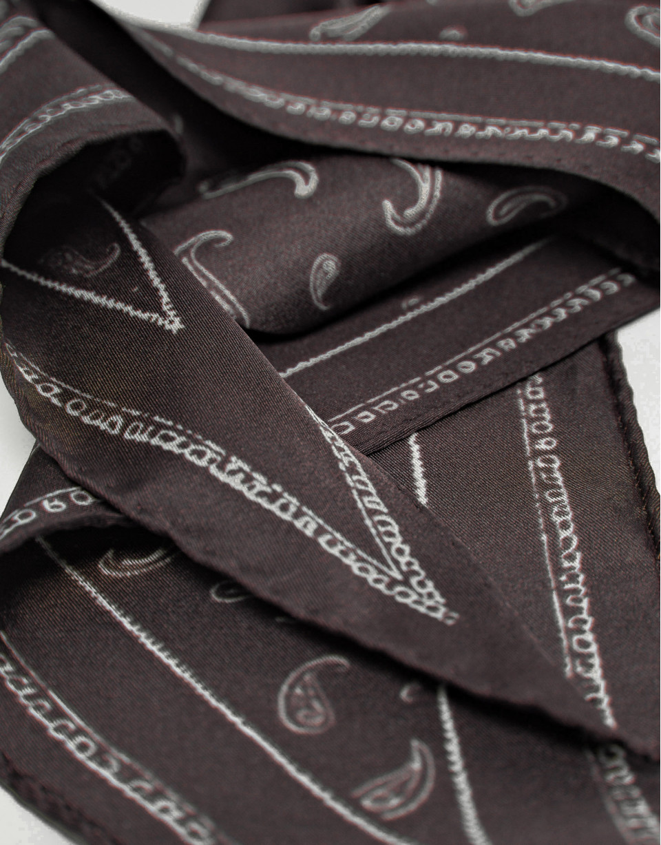 Bandana triangular seda marrón cachemires ... | Roberto Verino