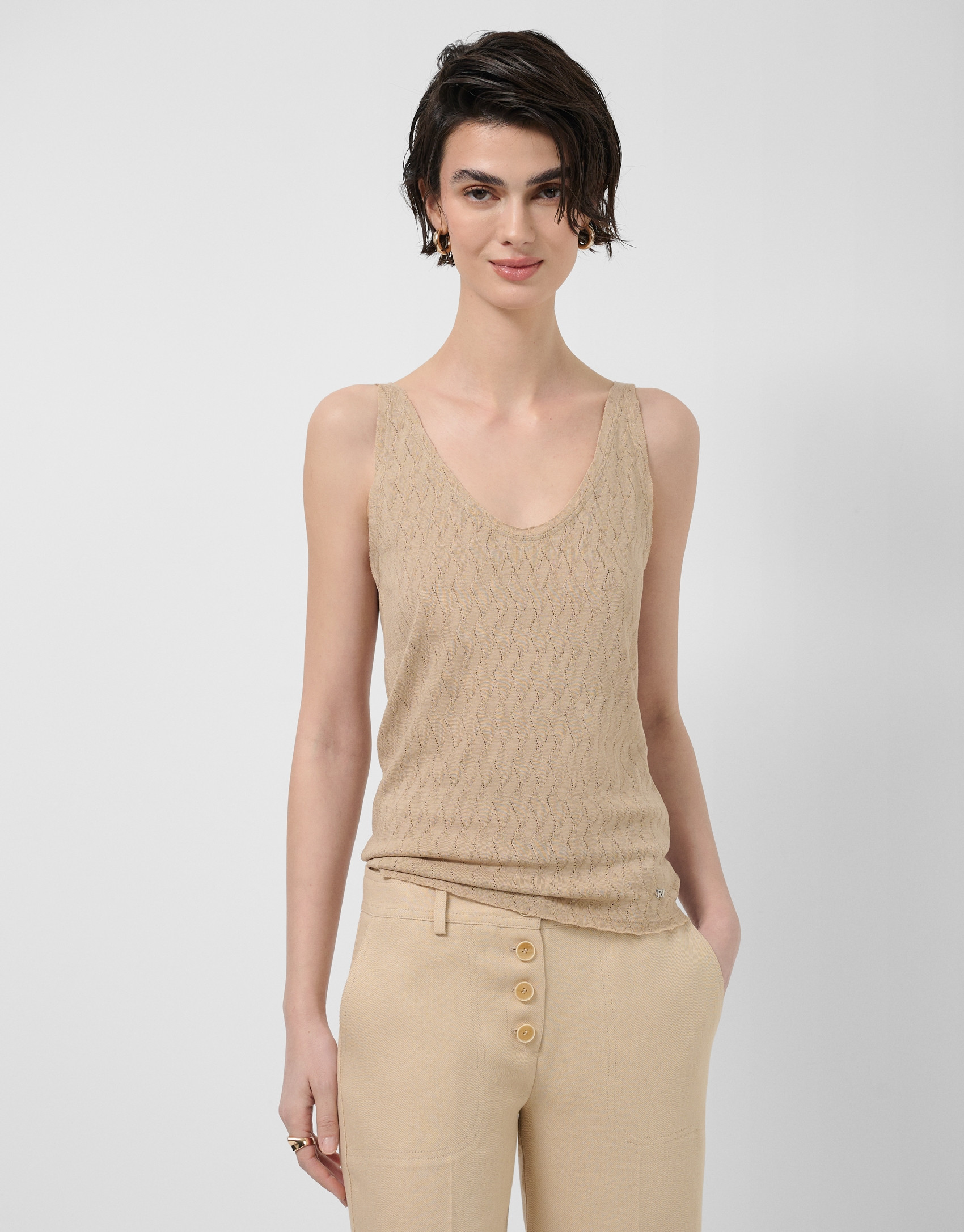 Camiseta de punto beige con tirantes - Mujer | Roberto Verino