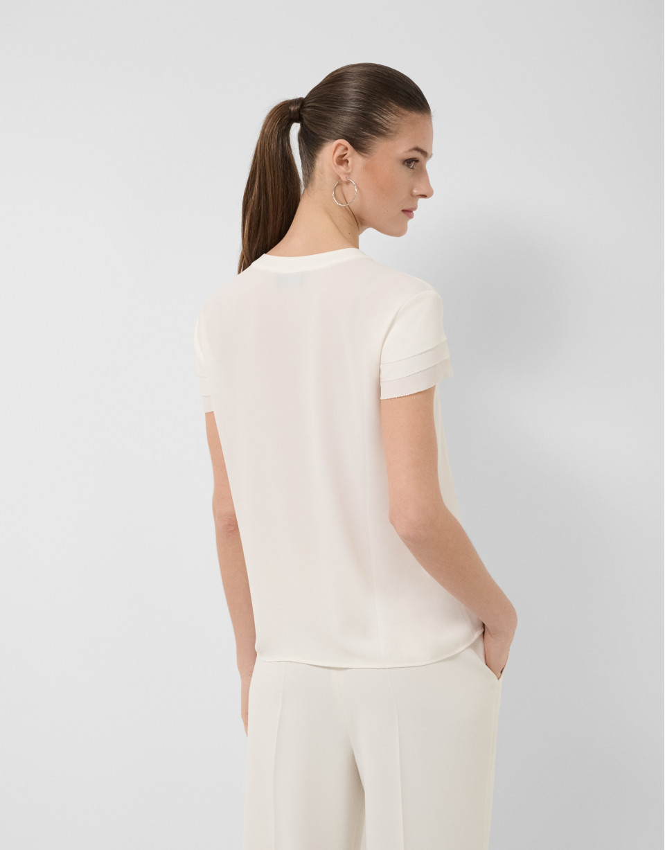 Ecru short-sleeved blouse with ruffles - Woman | Roberto Verino