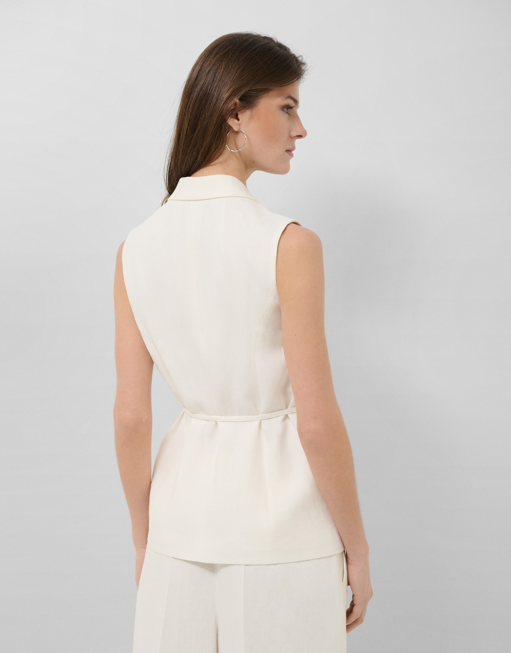 Long off-white linen blend waistcoat - Woman | Roberto Verino