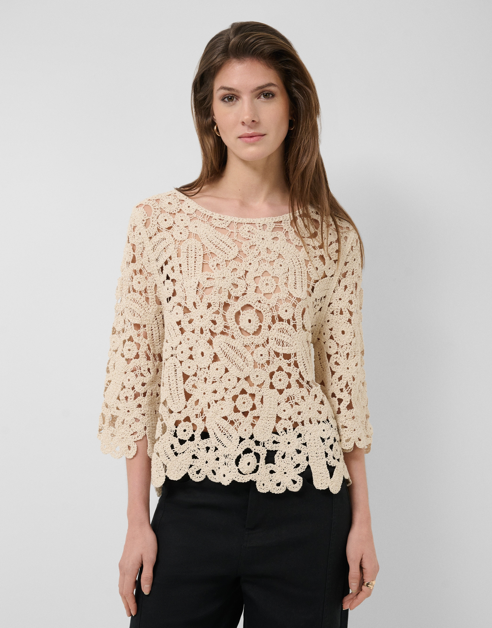 Beige openwork knit jumper - Woman - SS2026 | Roberto Verino