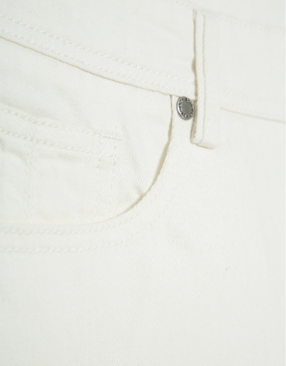 Five-pocket trousers in ecru twill - Man | Roberto Verino