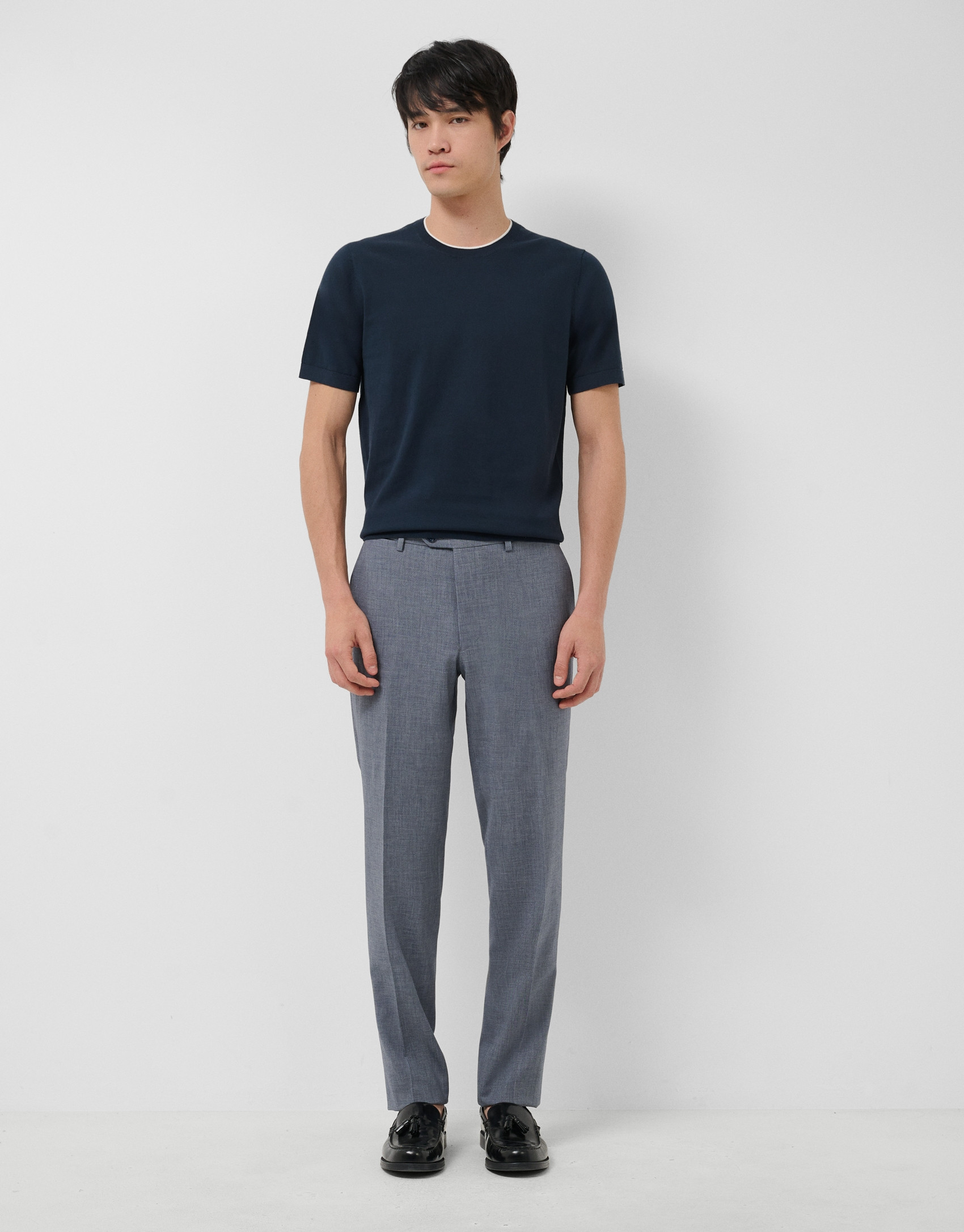 Navy blue knitted short-sleeved T-shirt - Man | Roberto Verino